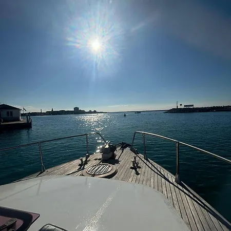 Mio Mare Botel Kovacic